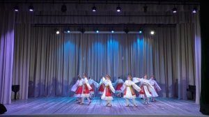 "Под крылом аиста"