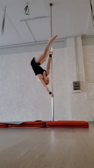 Безумный спрыг (Александр Странник https://vk.com/far_familiar)