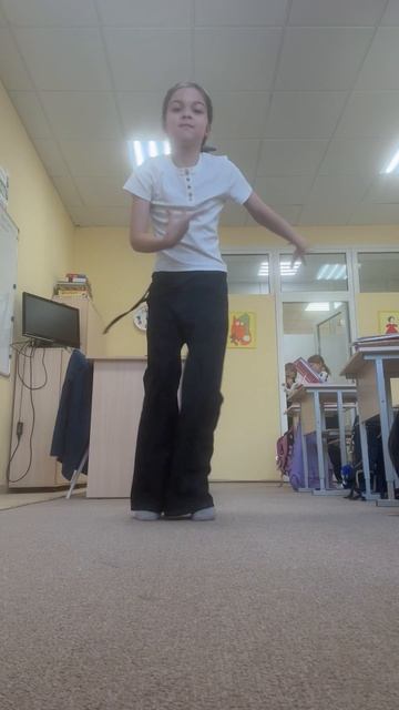 Снимаю видео в школе