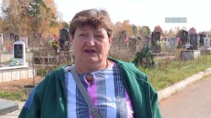 Кони одолели кладбище