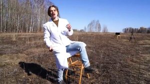 На каком расстоянии смогу включить телевизор пультом Мамикс