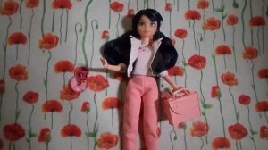 Обзор на куклу Miraculous Marinette-Маринетт