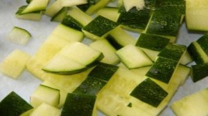 Копченый крем-суп с кабачками