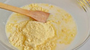 Кукурузный бездрожжевой хлеб