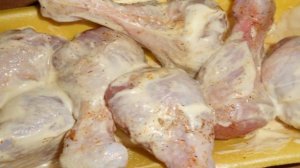 Куриные ножки с рисом в рукаве