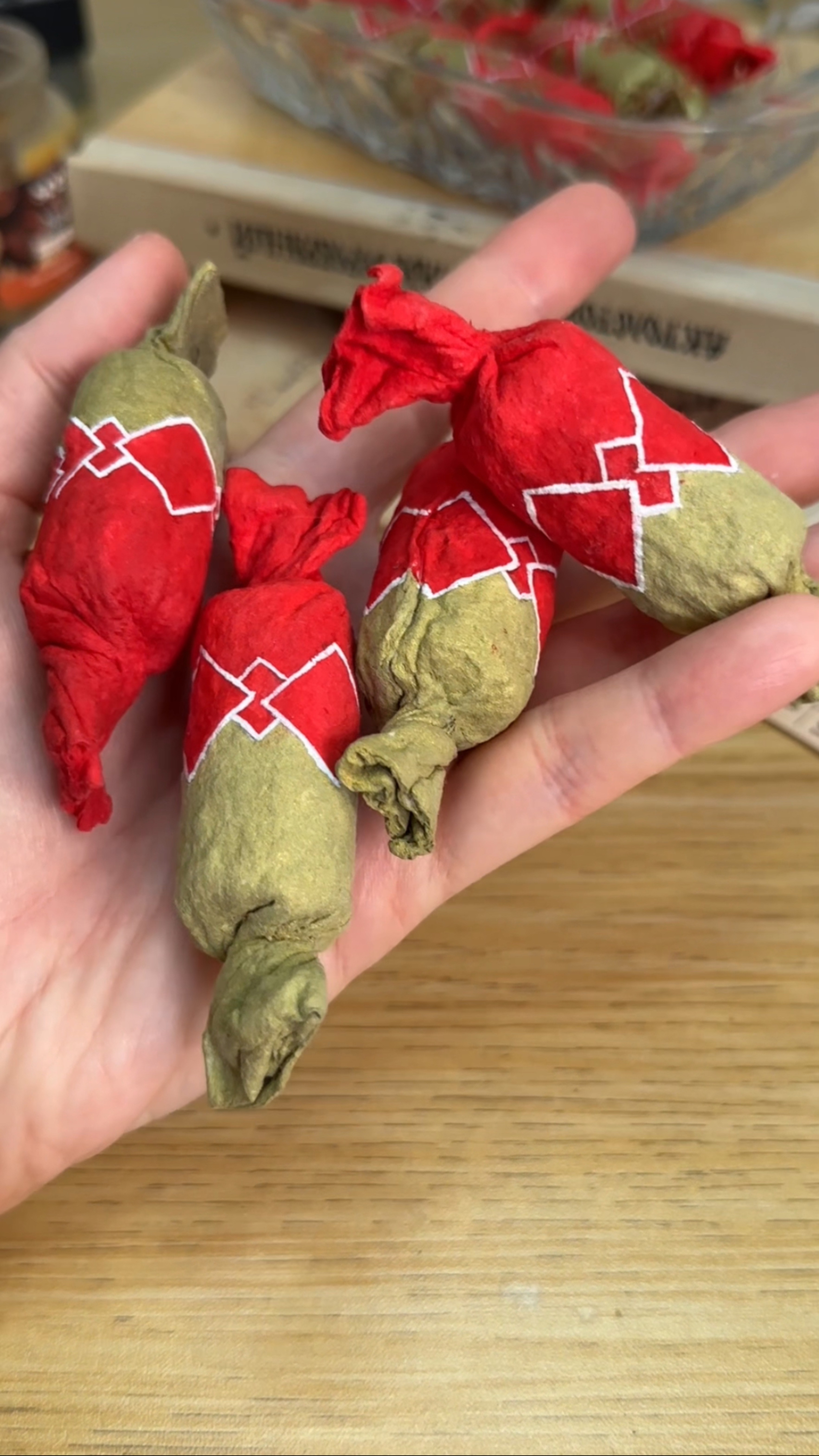 Знаменитые батончики из ваты смотреть онлайн