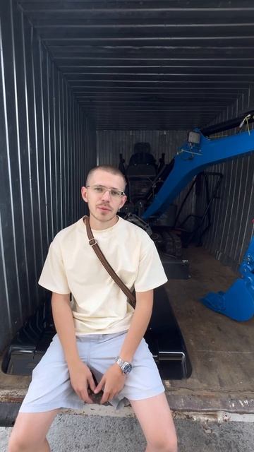 Rippa R10 (Kubota Z482) с поворотной стрелой и раздвижными гусеницами смотреть онлайн