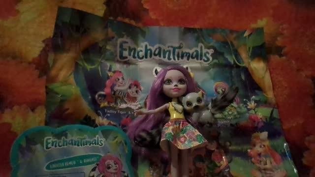 Обзор на Куклу Энчантималс Larissa Lemur и её зверюшку Лемура