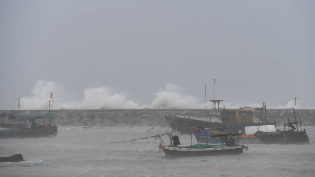 На Китай надвигается супертайфун