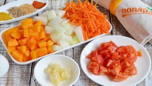 Карри-суп с чечевицей и тыквой