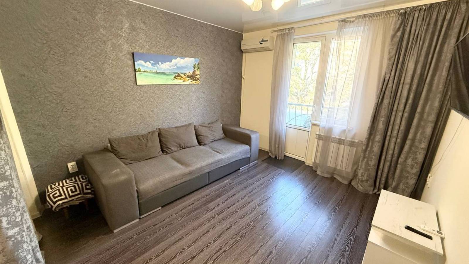 Обзор 1- комнатной квартиры на продажу ул. Тренева смотреть онлайн