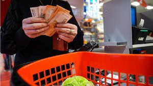 В России начнут блокировать продажу опасных продуктов и фальсификат на кассах