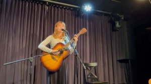 Софья Трубчанинова - Дурочка, Е. Фролова