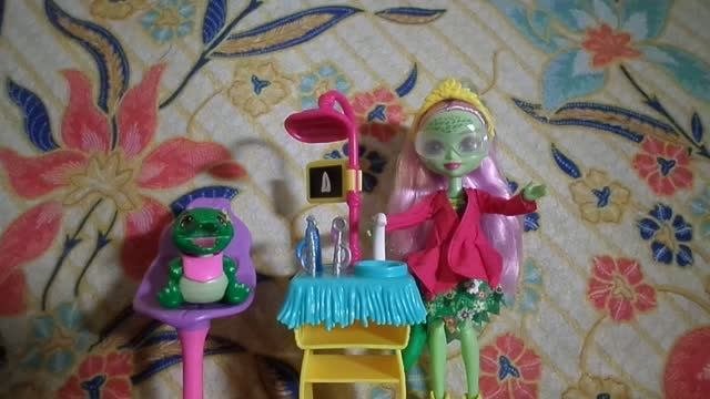 Обзор на Куклу Энчантималс Andie Alligator и её зверюшку Крокодильчика