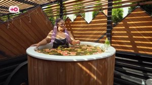 Как проводит время мама?