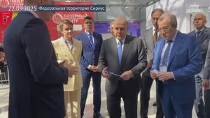 Михаилу Мишустину представили передовые научные решения в области микроэлектроники в «Сириусе»