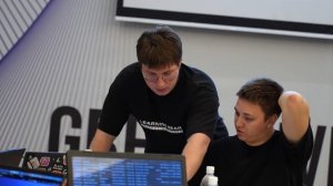Запах энергетиков, фонк на фоне и много умных ребят: куратор и участник Volga CTF рассказали о фишка