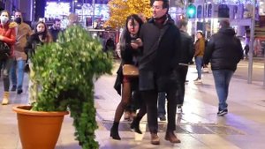 THE BEST REACTIONS AT CHRISTMAS _ Bushman Prank
