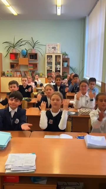 АПХПХАХАХ ТРЕНД С КЛАССОМ смотреть онлайн