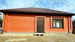 Хороший дом удобной планировки 100кв.м. 5,5 соток 3 комнаты. Краснодарский край, город Армавир.