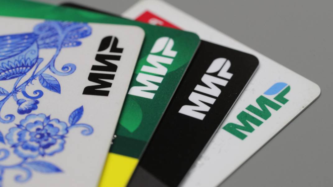 Банки РФ начали массово обнулять лимиты по кредитным картам