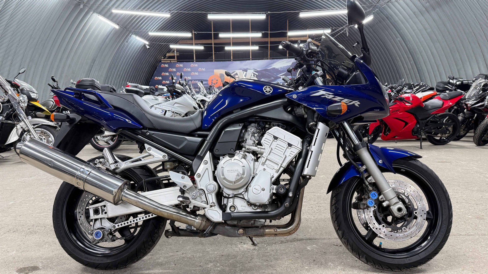 Обзор Yamaha FZS 1000 |В НАЛИЧИИ| смотреть онлайн