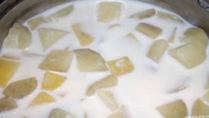 Картофель под молочным соусом
