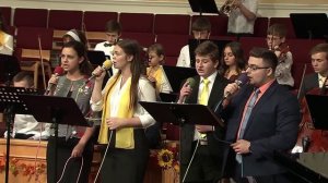 Прекрасный радостный жатвы день..