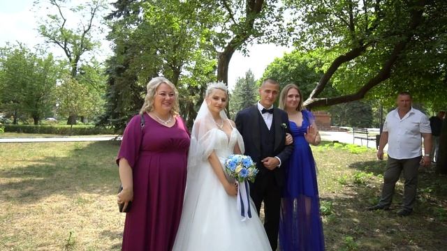 прогулка Влад и Лиза смотреть онлайн