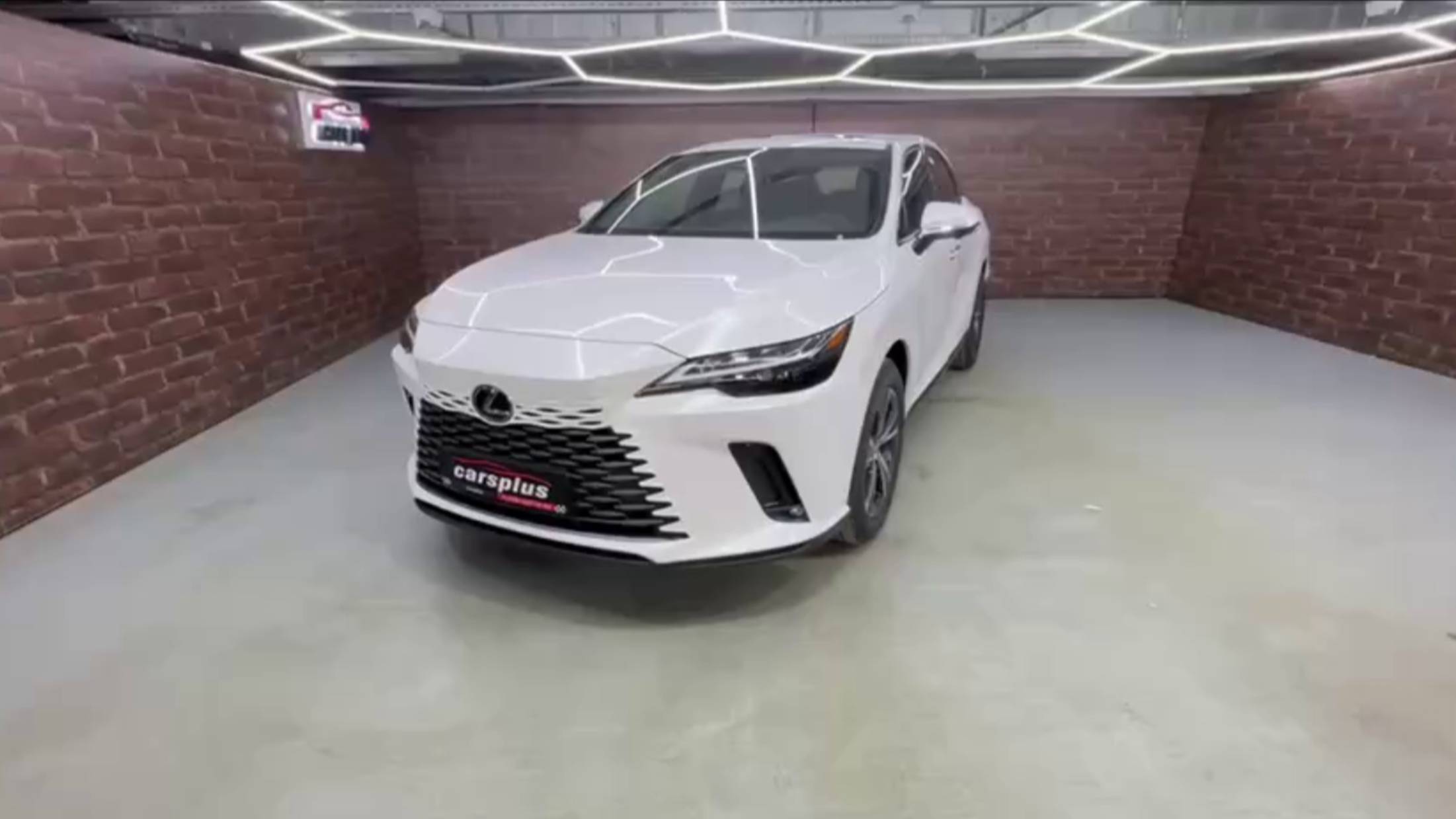 В наличии 🚘Lexus RX 300👇