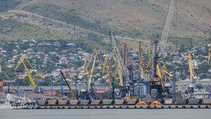 Росморречфлот заявил о отсутствии повреждений в порту Новороссийска после атак ВСУ