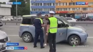 Военные следователи СК России провели рейд среди автомобилистов во Владивостоке