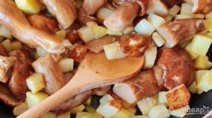 Картофель с белыми грибами