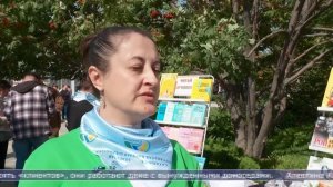 23.09.2025 Юбилейная библиоярмарка «Сахалинский Арбат» собрала любителей книг