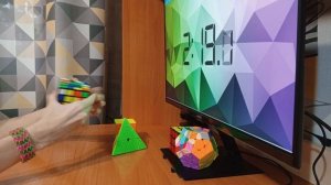 Собрала головоломки часть 3💚#кубикрубика , #инвалидпозрению