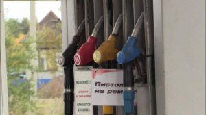 Водители сообщили о дефиците топлива на красноярских заправках