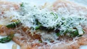 Куриные пальчики с Пармезаном и шпинатом