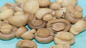 Картофель с грибами и сыром в духовке