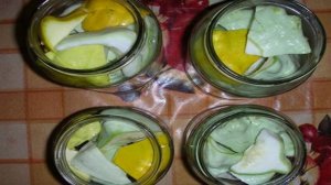 Маринованные патисоны с лимонной кислотой