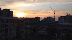 Чудесный рассвет над городом! Видео.