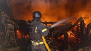 ‼️🇷🇺🇺🇦 Ночью по объектам врага в Харькове ударили 18 "Гераней"
➖"Харьков снова подвергся ночной