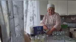 делаю консерву, не знаю что получится/ режу овощи животным/ продолжение стройки
