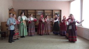 По проулочку Ванюша