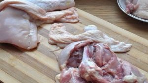 Куриные окорочка, фаршированные грибами