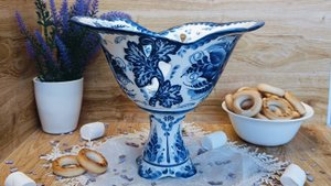 Конфетница "Каприз", гжельский фарфор