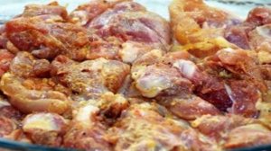 Куриные отбивные с ананасом и сыром в духовке