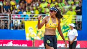 Ана Патриция в действии!