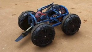 Самодельная газонокосилка с дистанционным управлением, простая и удобная в сборке