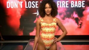 Показ моды БИКИНИ