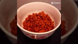 Салат с фасолью,помидорами и сухариками🍅🧄🍞